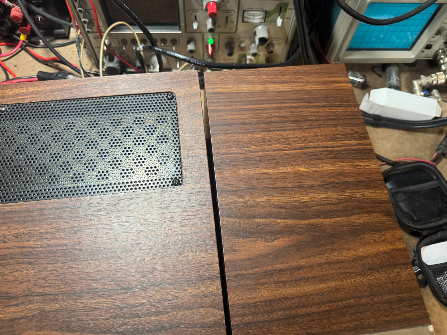 Cobra 2000GTL with Matching Speaker