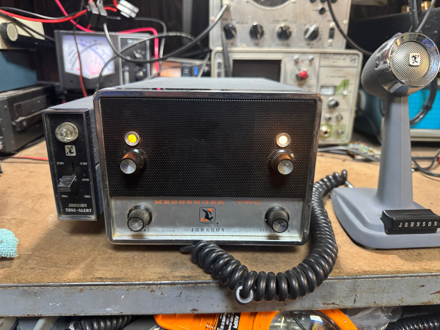 Johnson Messenger II and Tone Alert with Johnson Desk Mike