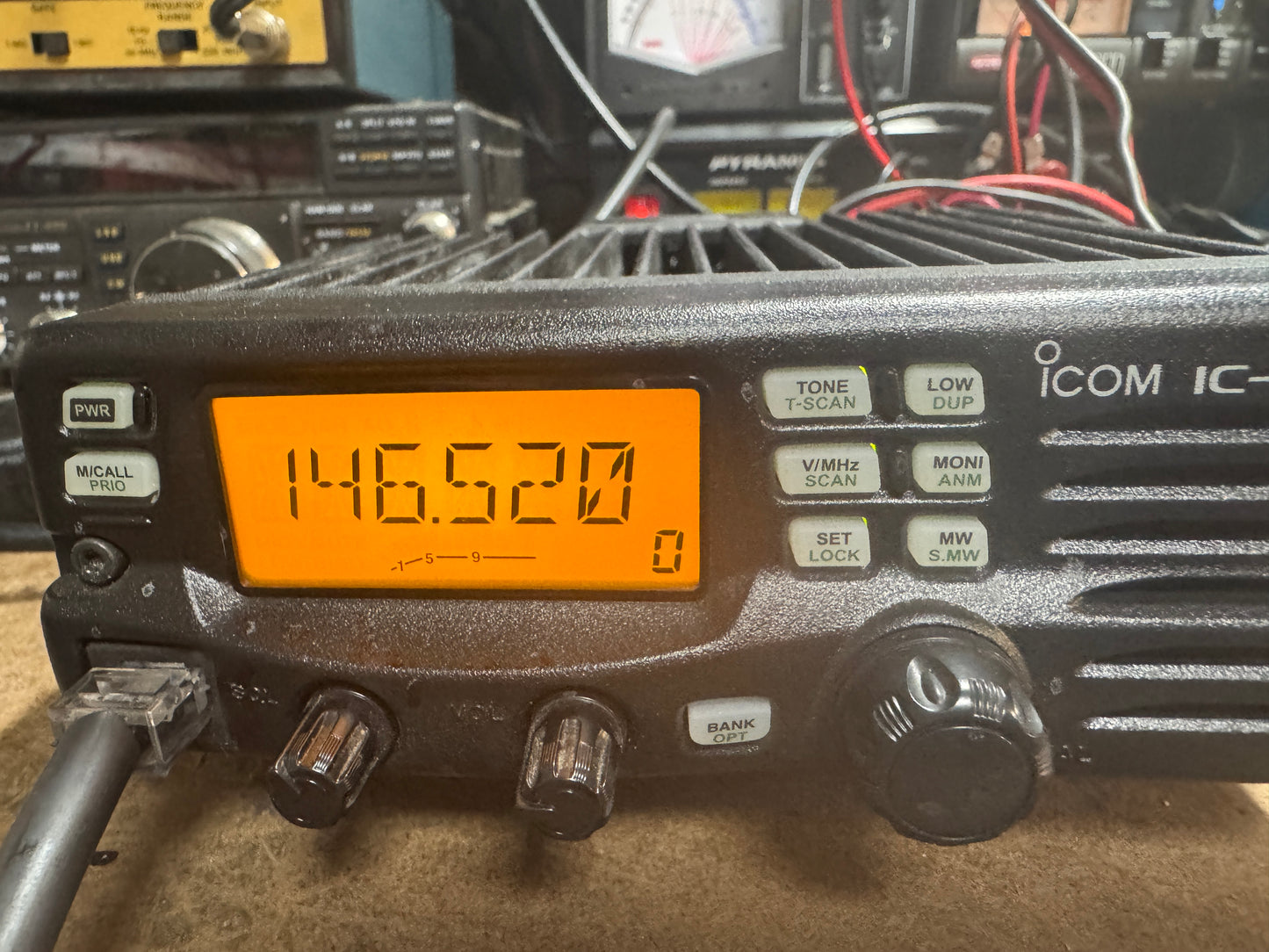 Icom Ic-v8000 VHF Transceiver