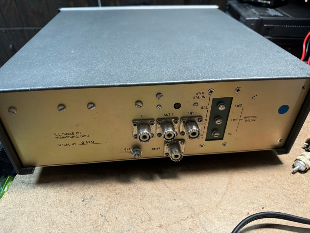 Drake MN2700 Antenna Tuner