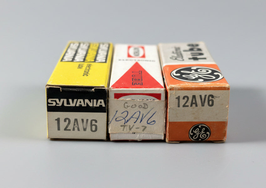 12 AV6 Vacuum Tube