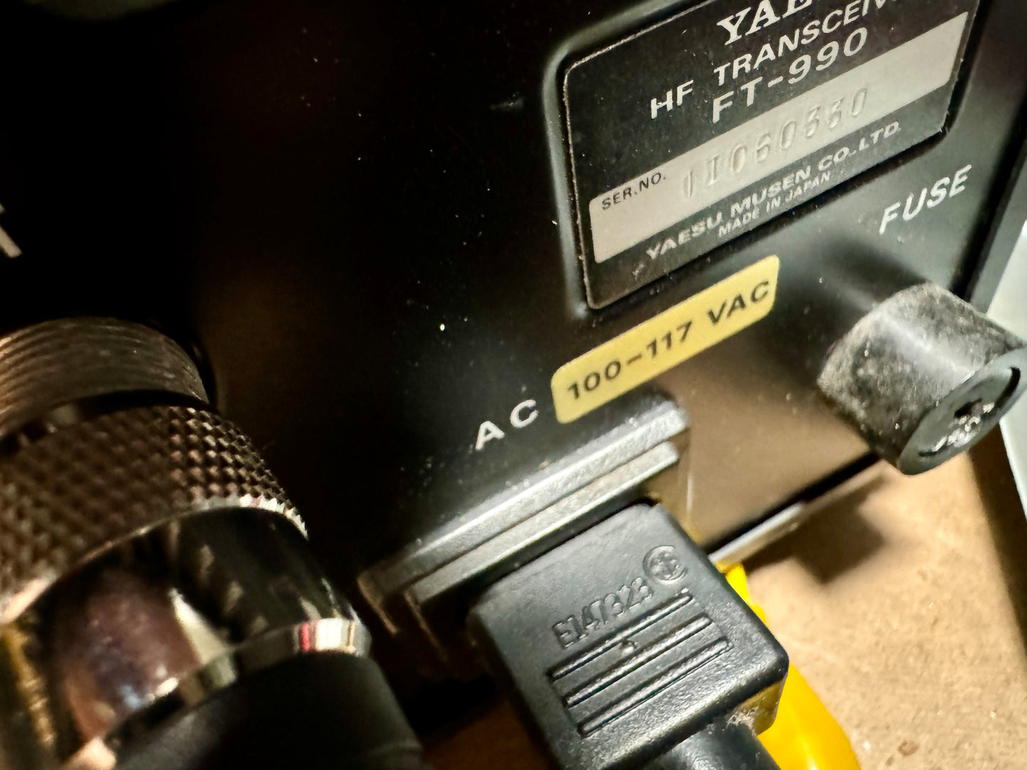 Yaesu FT-990 Transceiver