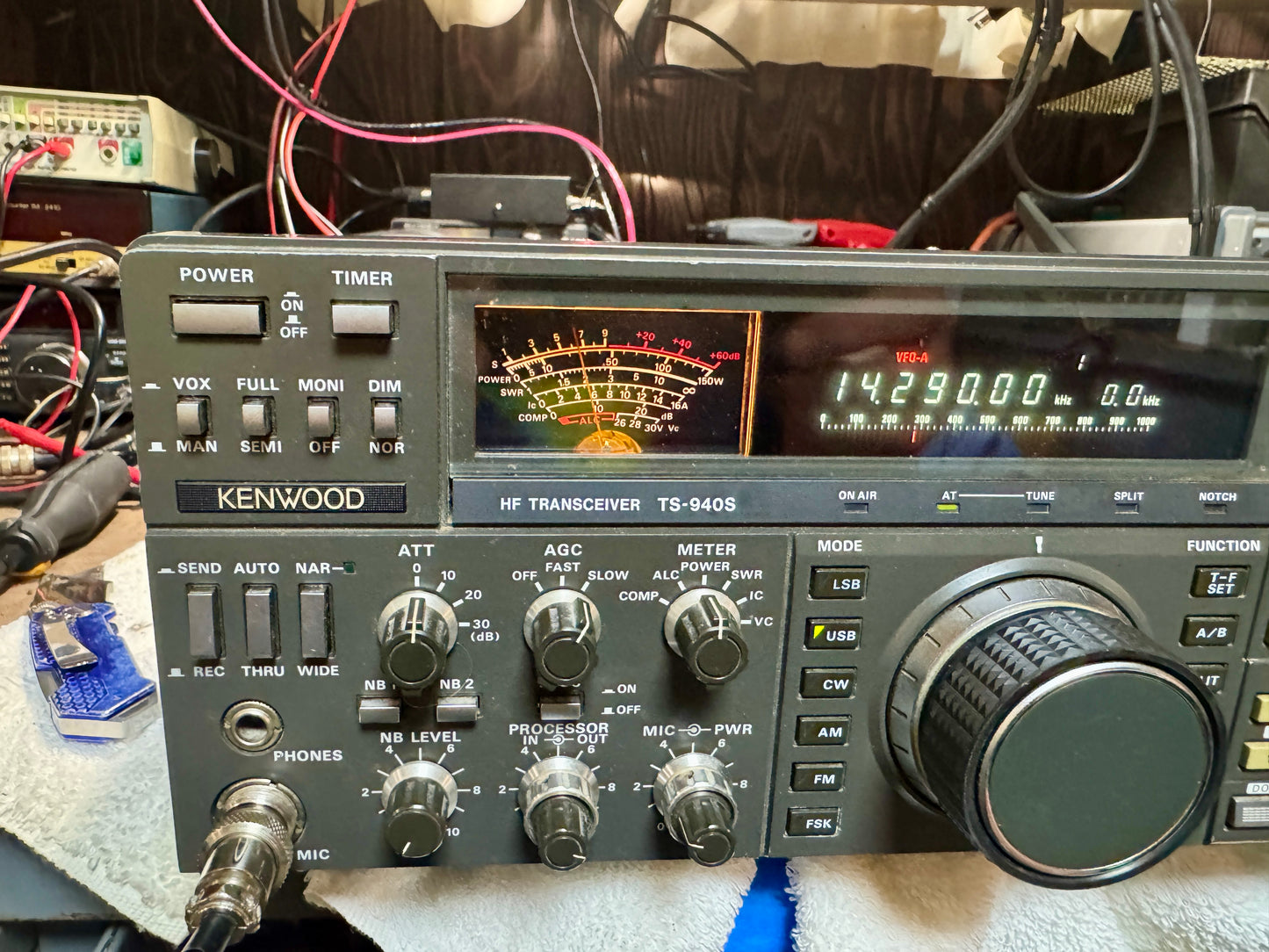 Kenwood TS-940SAT With MC-50