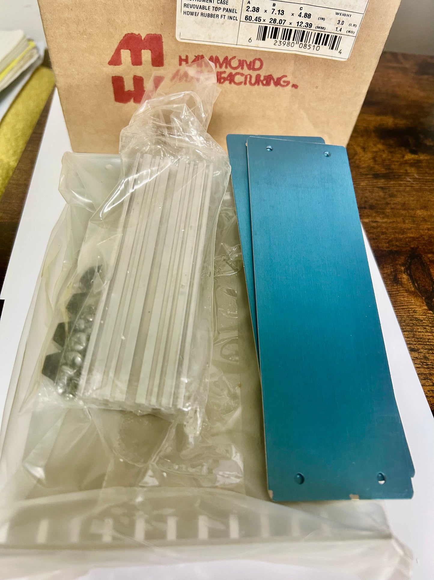 Hammond Die Cast Aluminum Enclosure 1402BV 2.38 x 7.13 x 4.88