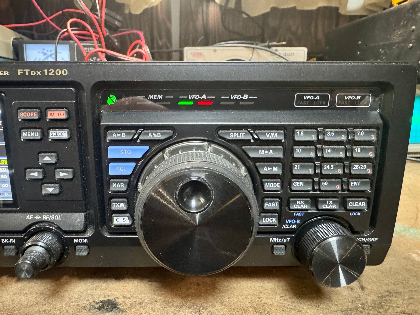 Yaesu FT-DX1200 Transceiver