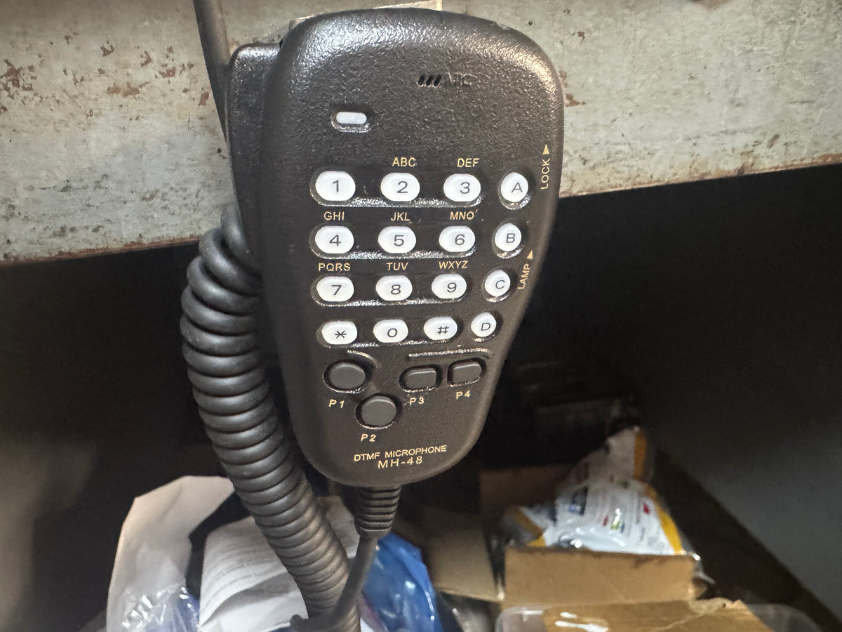 Yaesu ft-7900R