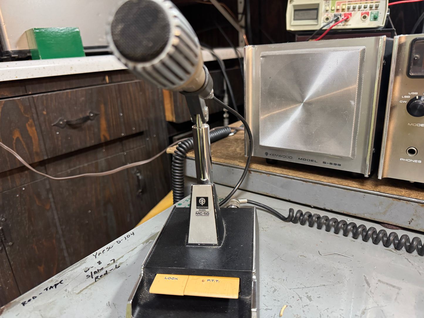 Kenwood Twins D-Series with Matching Speaker and MC-50 Microphone