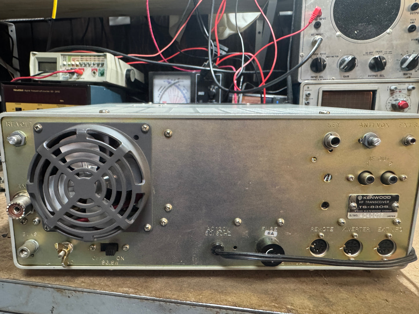 Kenwood TS-830S and D-104