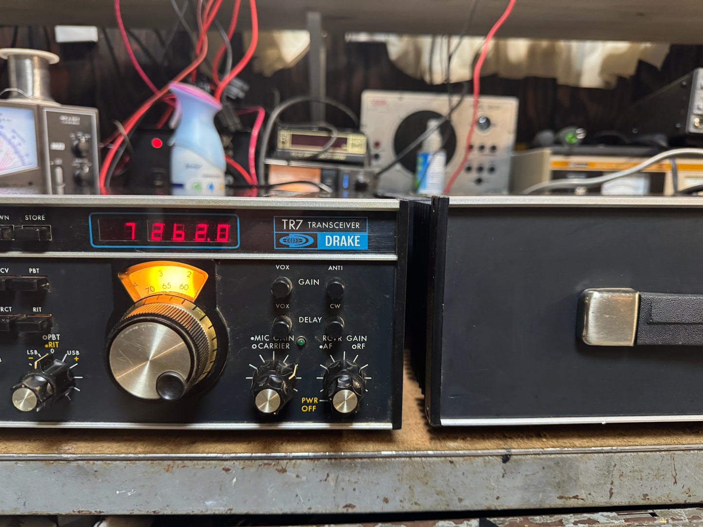 Drake TR7 and PS7 power supply with D-104 10DA