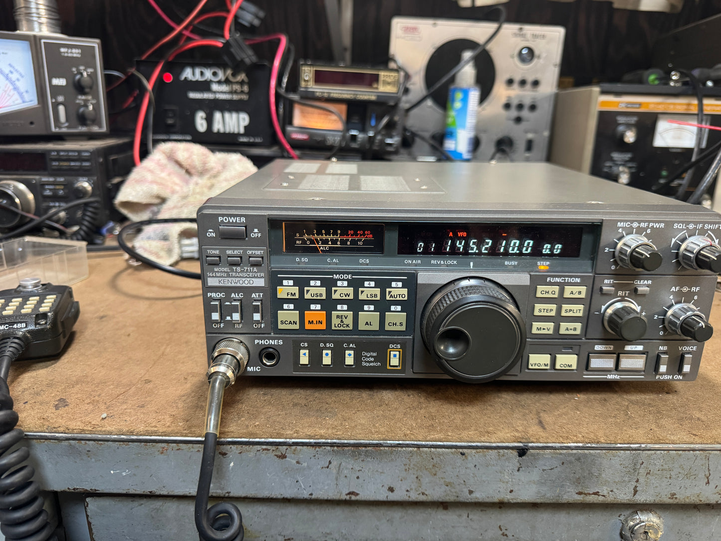 Kenwood TS-711A