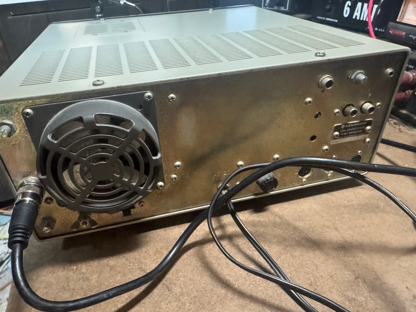 Kenwood TS-830S Transceiver With MC-50