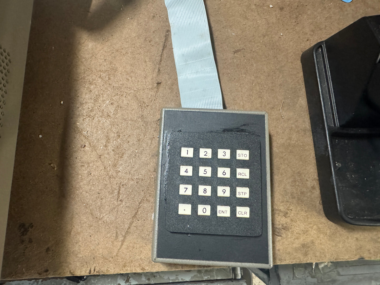 Collins HF-380 with Heil microphone and Key pad