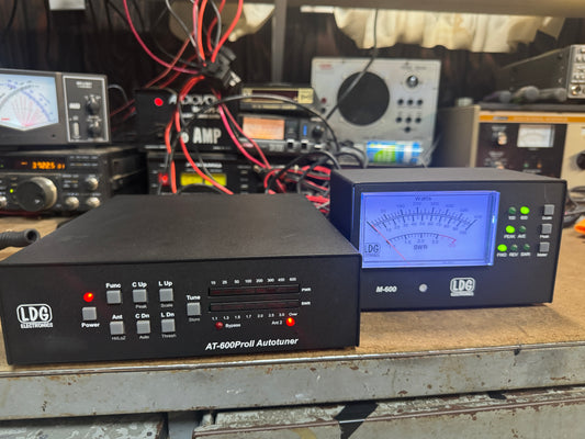 LDG AT-600 Pro II with M-600 meter