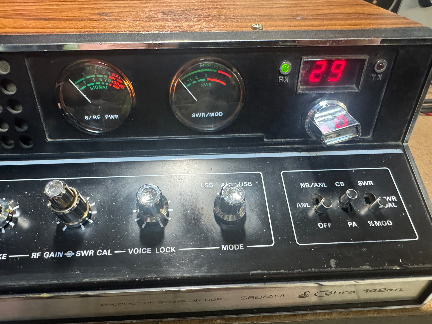 Cobra 142GTL