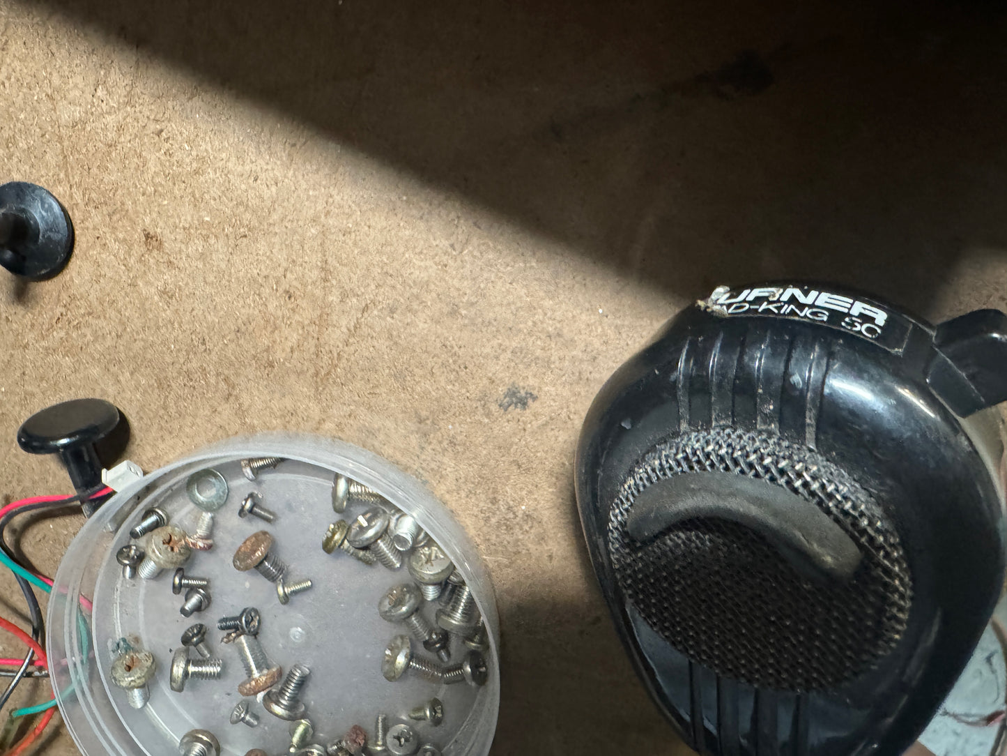 Cobra 1000GTL with matching Speaker