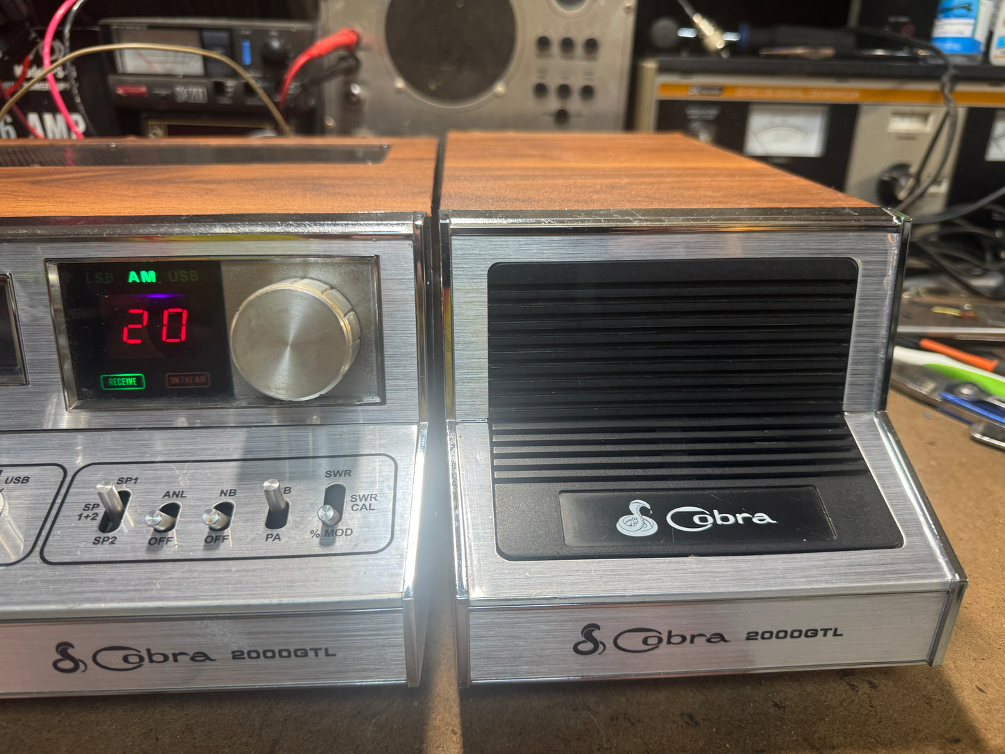 Cobra 2000GTL and Silver Eagle with 2 speakers