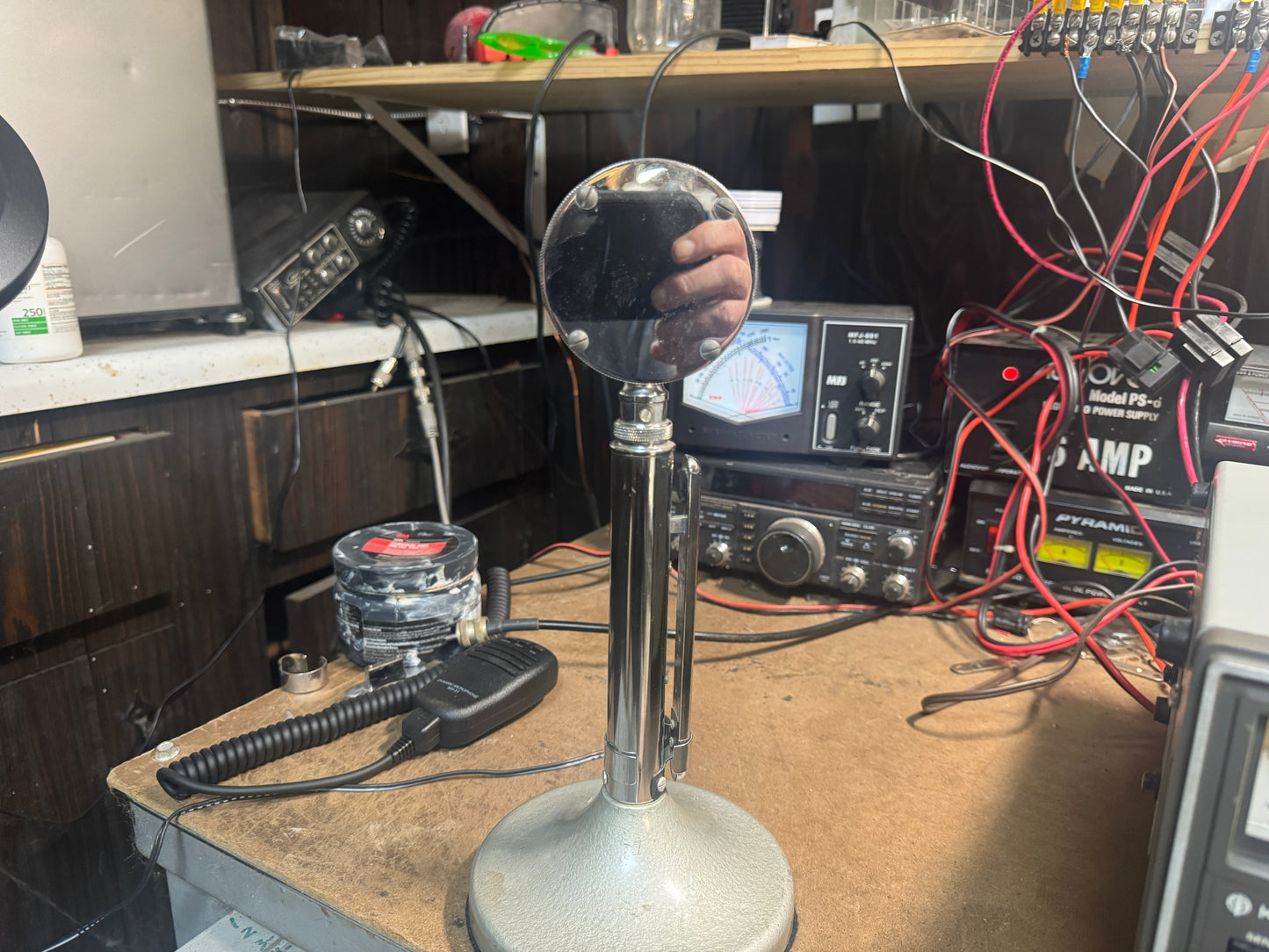 Kenwood TS-520 with a SP-520 and D-104