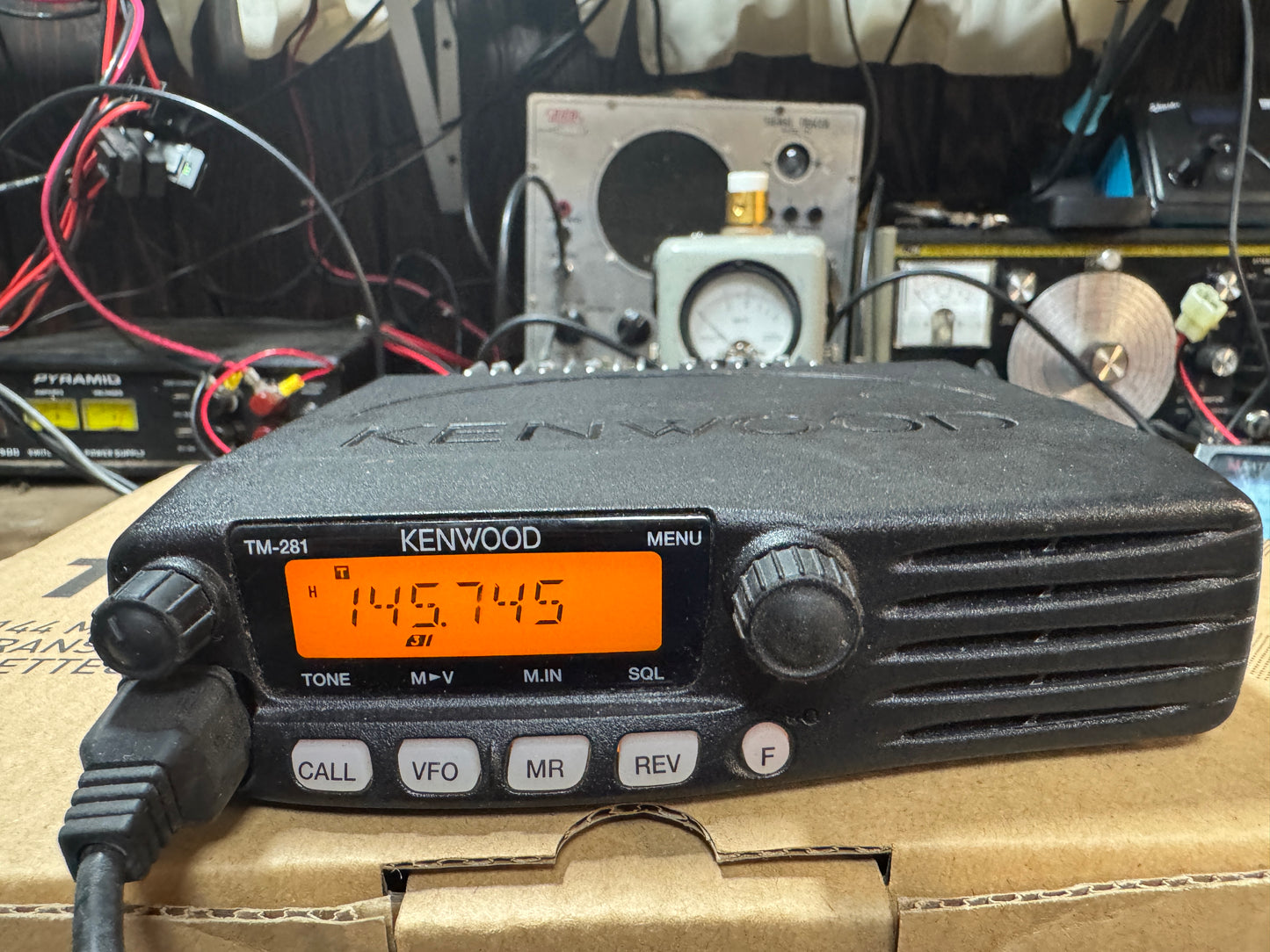 Kenwood TM-281A