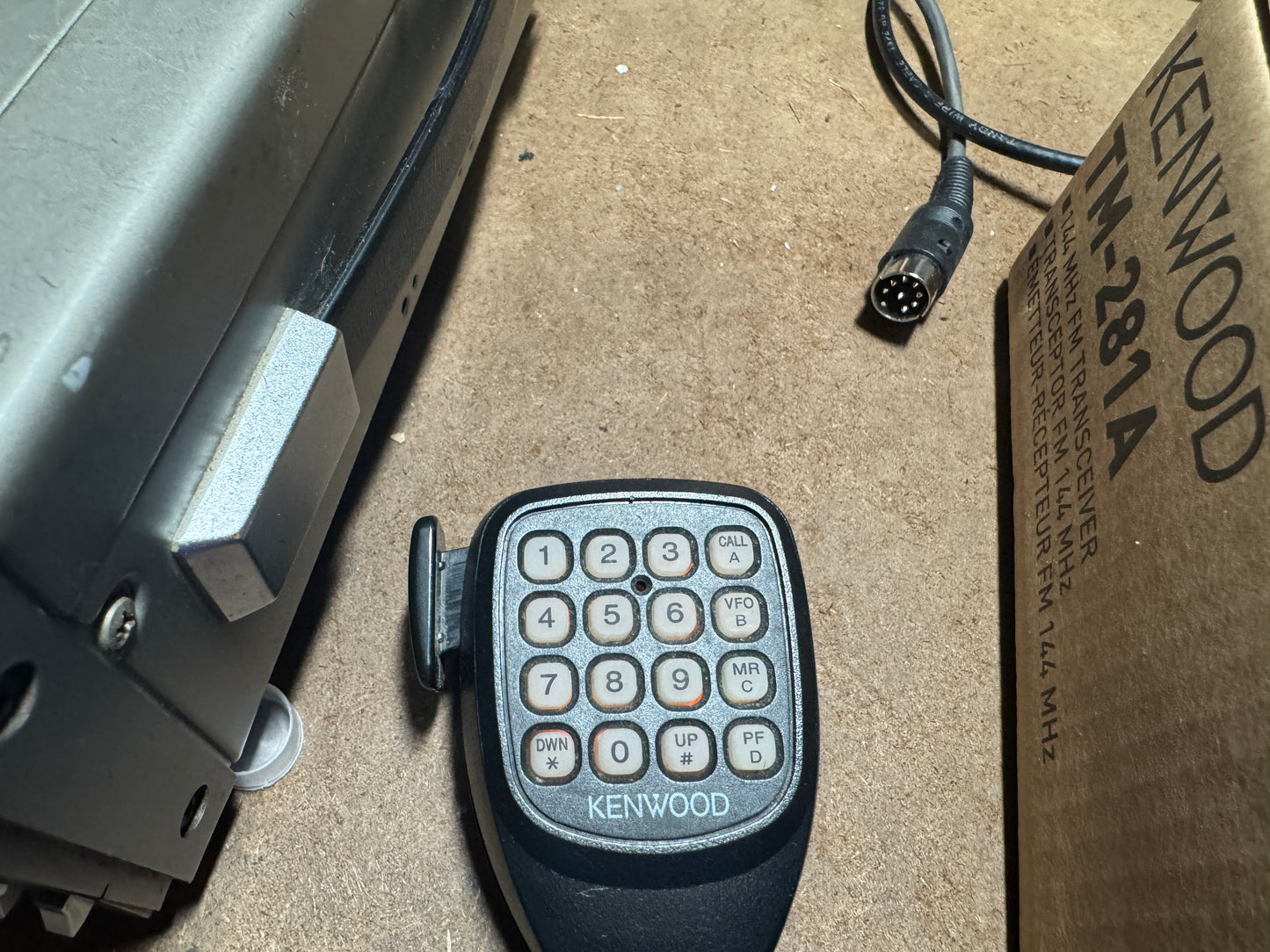 Kenwood TM-281A