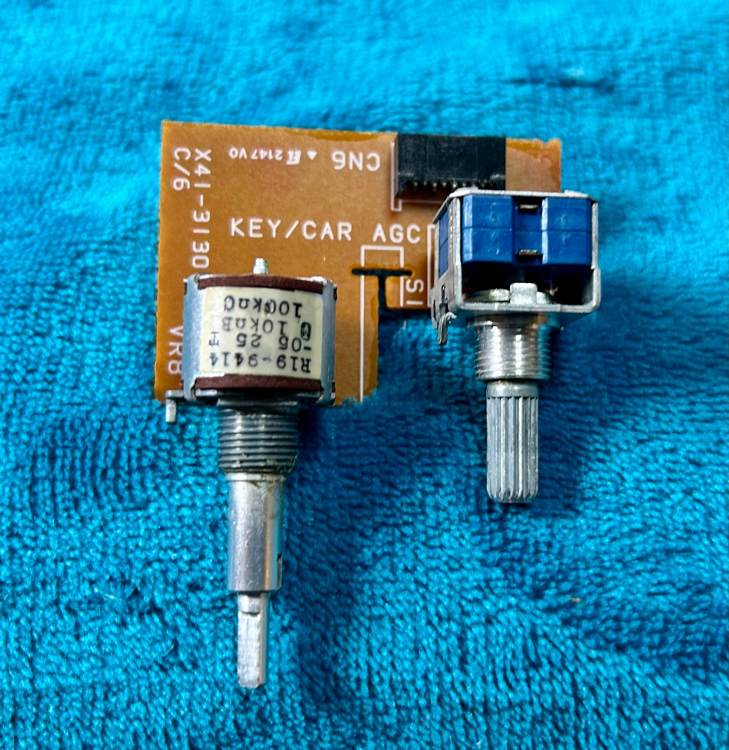 Kenwood TS-850 Key/Car AGC Controls