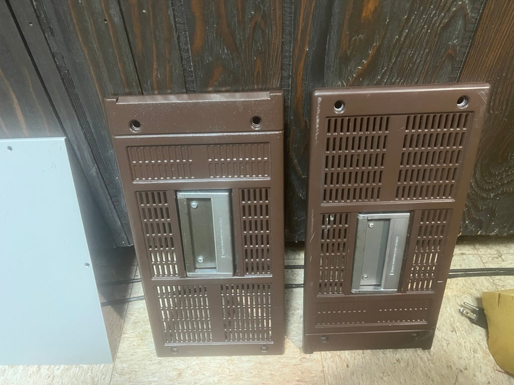 Kenwood TL-922 side panels and handles in used HAM Radio Parts