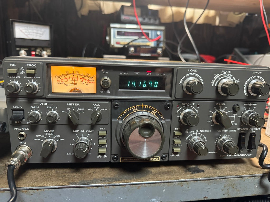 Kenwood TS-830s transceiver in used HAM Radio equipment