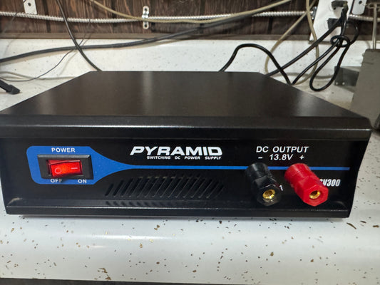 Pyramid PSV300 Power Supply in used HAM Radio Equipment