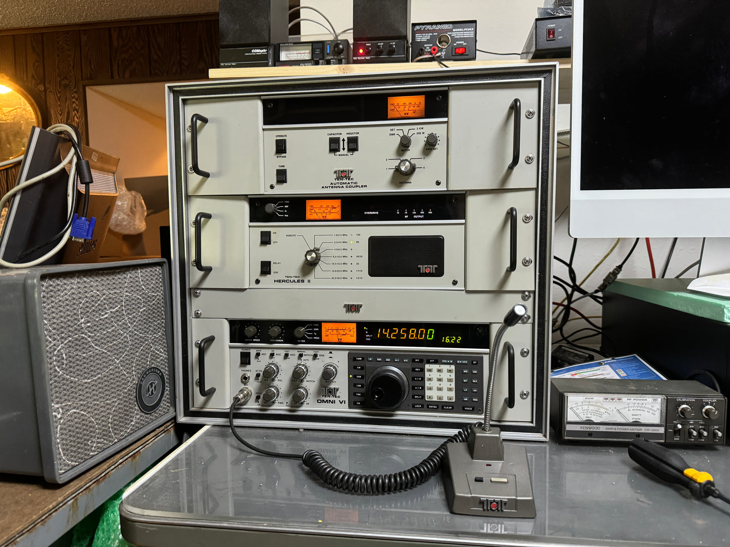 Tentec Closet Kilowatt in used HAM Radio Equipment 